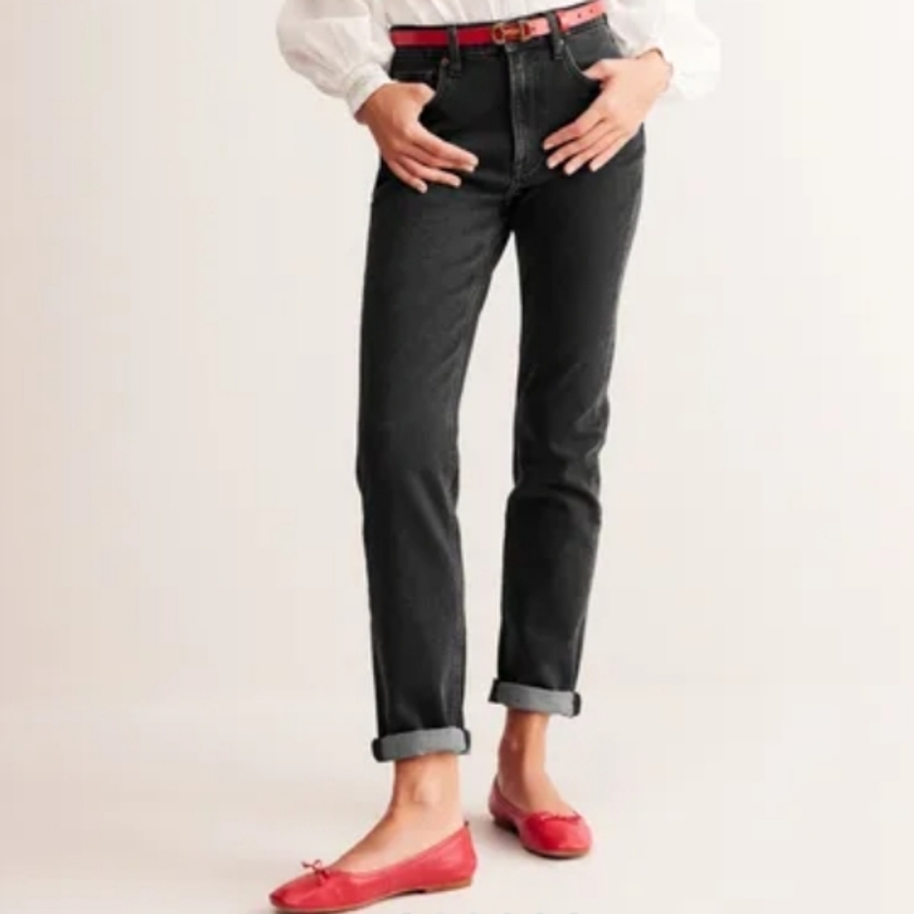 Boden Denim Girlfriend Jeans Size 2P Black  Wash